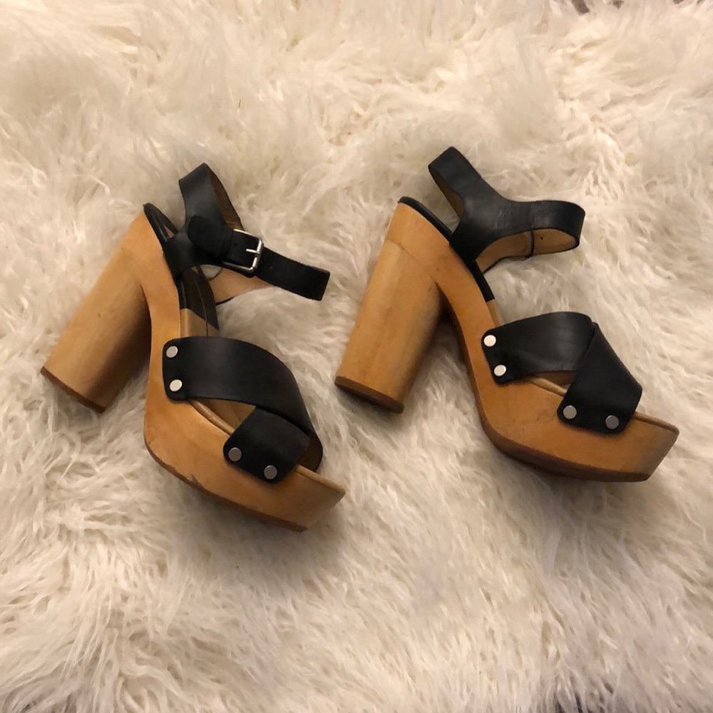 DOLCE VITA strappy block heel
